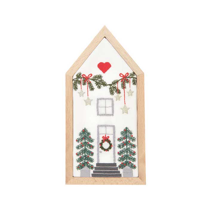 Traced Embroidery Kit - Holiday House - Rico Design