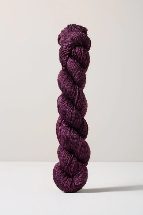 16 - Fingering - Urth Yarns