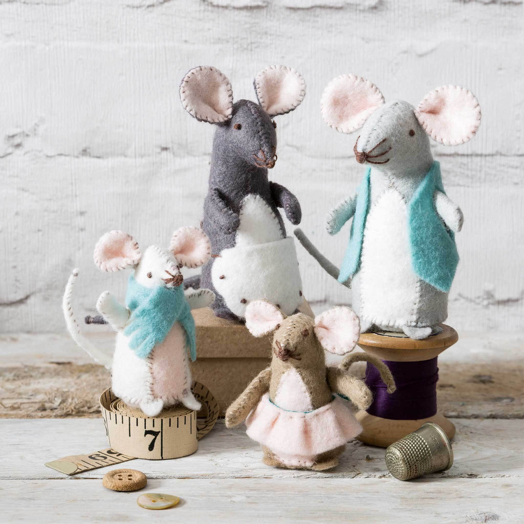 Mouse Family Felt Craft Kit - Corinne Lapierre Limited -