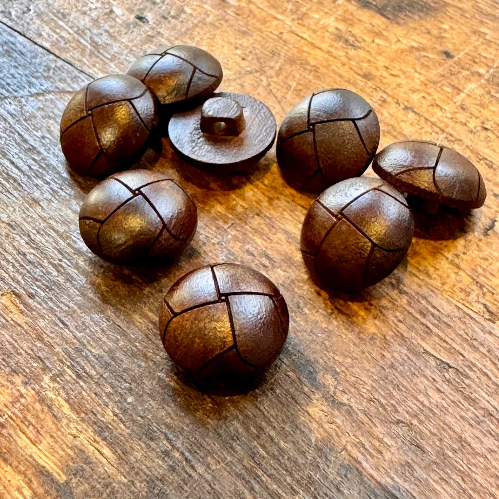 Leather Look Buttons with Shank