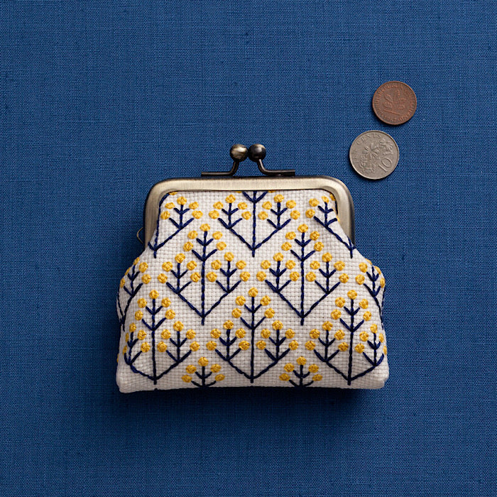 Botanical Embroidery Purse Kit Gamaguchi - LECIEN COSMO