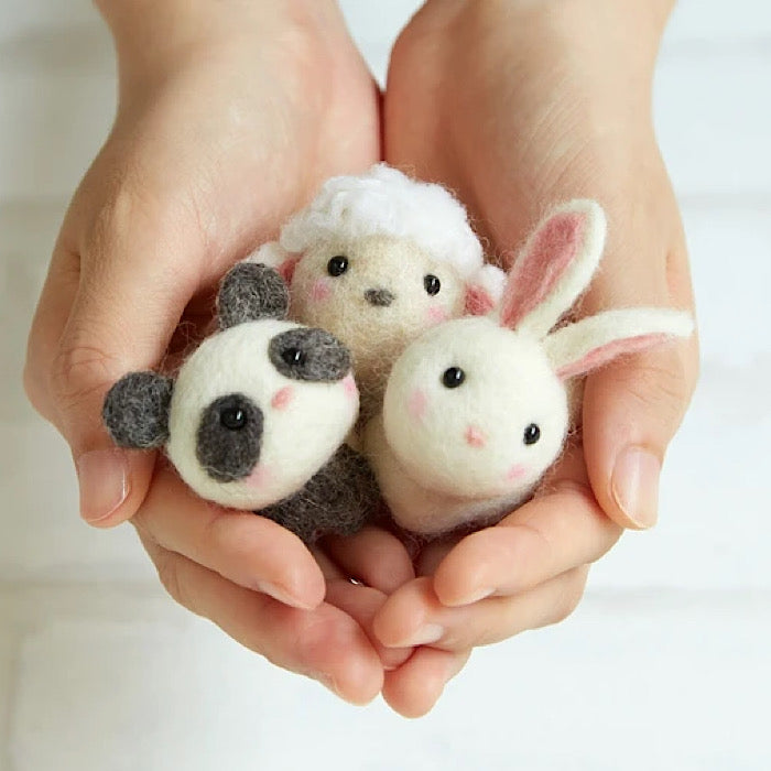Needle Felting Kit ‘Mini Friends - Animal Collection’ - Hamanaka