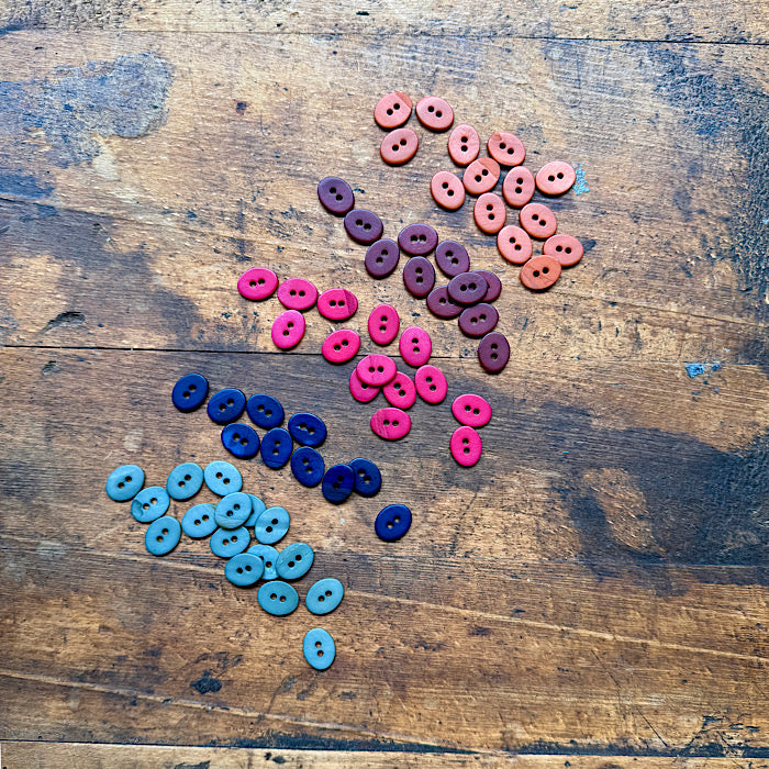 Oval River Shell Buttons 15mm
