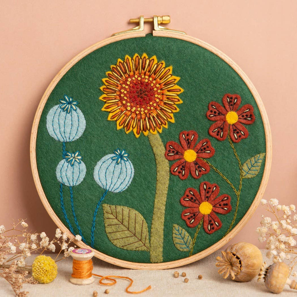 Botanical Appliqué Hoop Craft Kit - Corinne Lapierre Limited