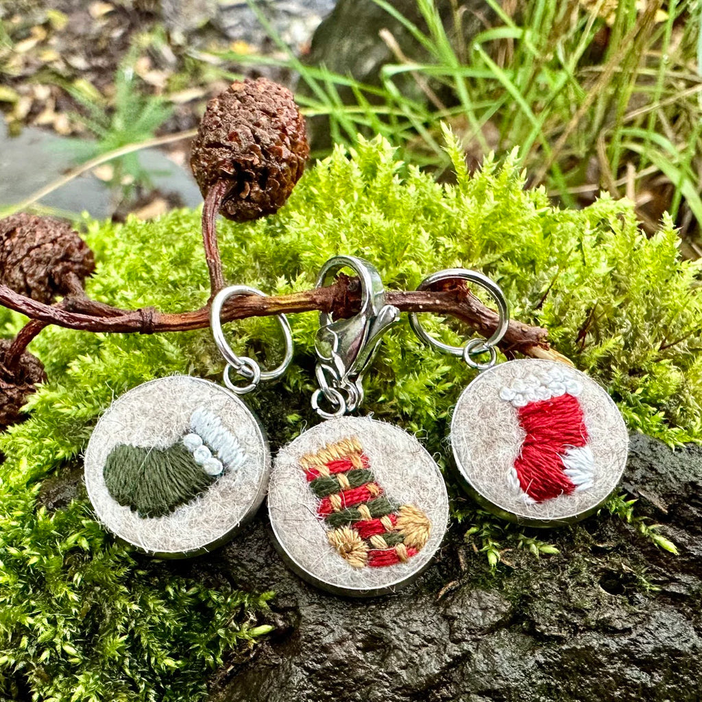 Christmas Stockings Stitch Markers - Bobbles & Berries