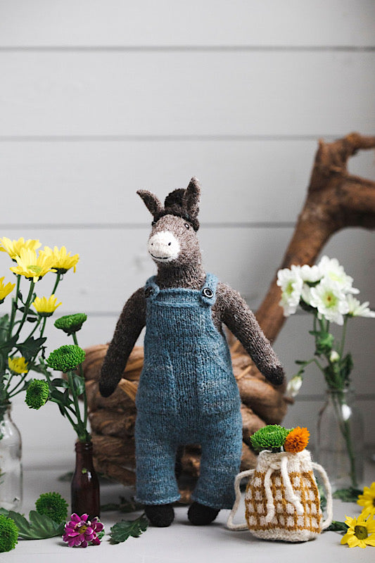 Mouche & Friends: Seamless Toys to Knit and Love - Cinthia Vallet