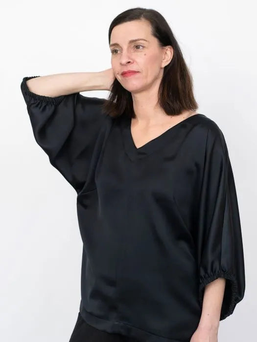 V-Neck Cuff Top – The Assembly Line